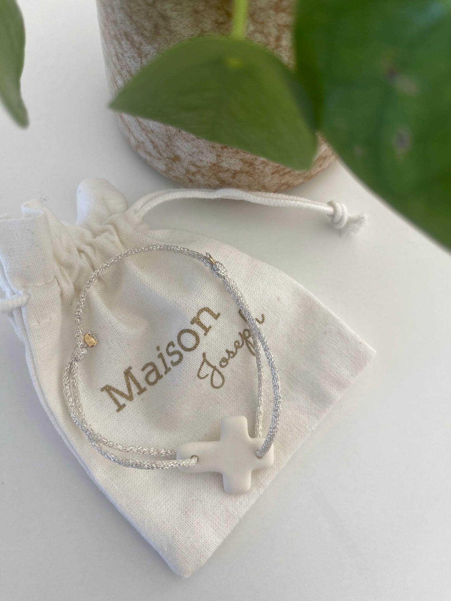 BRACELET CROIX CÉRAMIQUE NOTRE DAME BLANC & LIEN MOKUBA IRISE BLANC