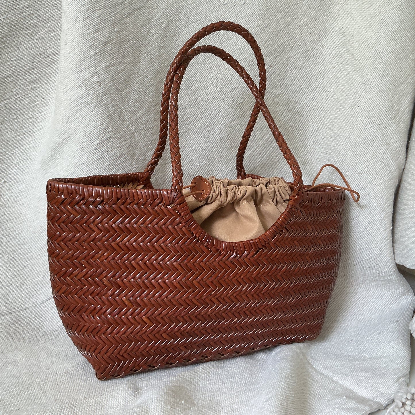 Sac tressé en cuir véritable petit modèle