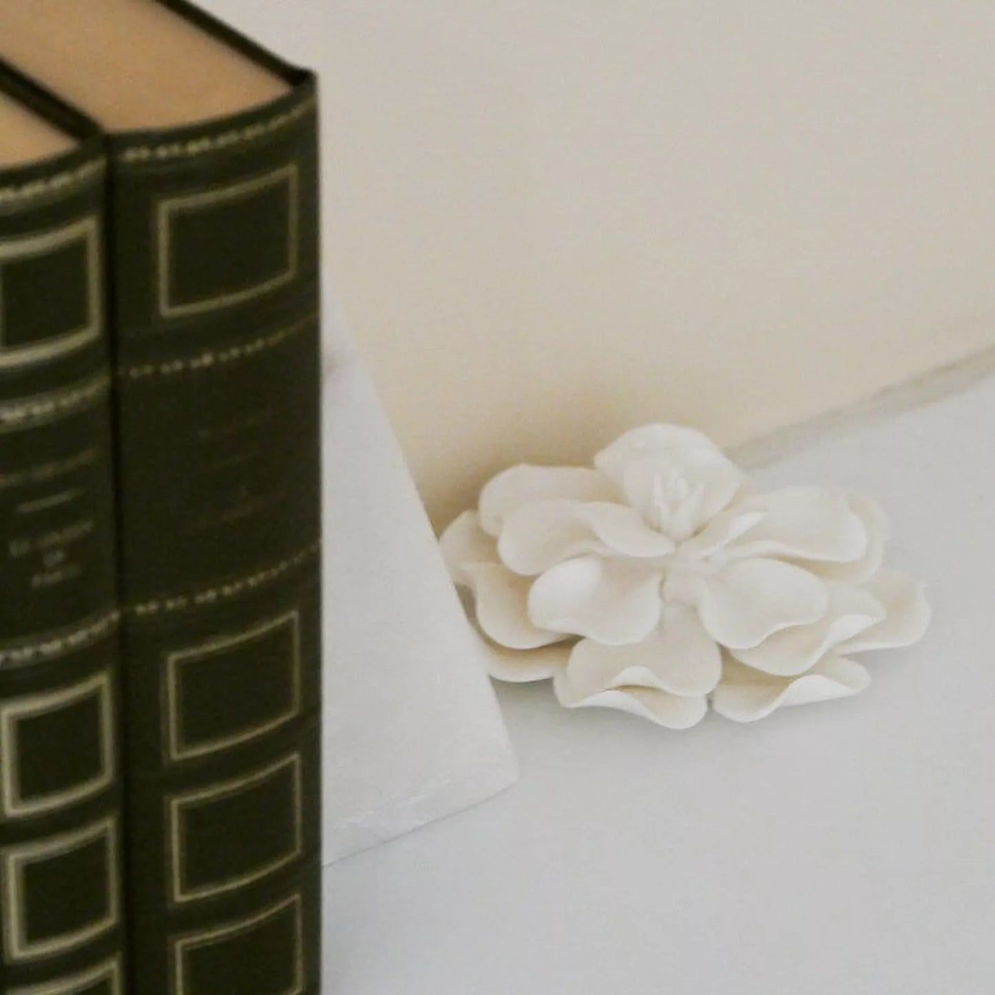 Lot de 3 fleurs céramique