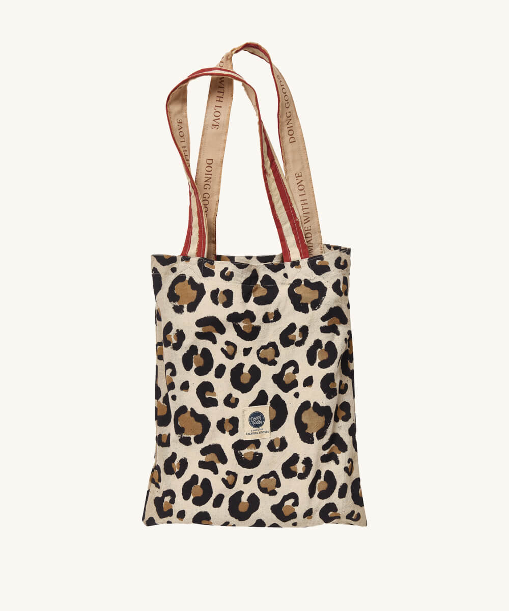 Jeté Leopard dans un sac fourre-tout