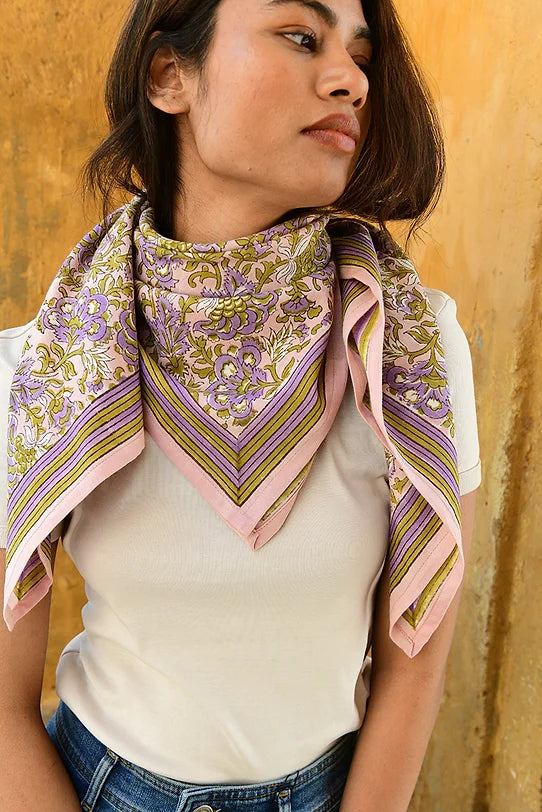 Grand foulard CONSTANTINE Rose