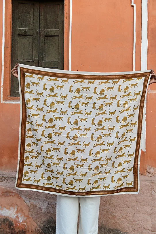 Grand foulard FAUVE Noisette