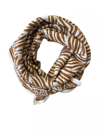 Foulard Adulte Zèbre Camel 100 cm Maison Augustin