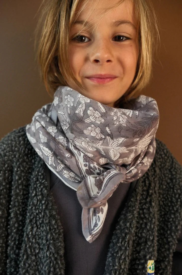 Foulard Adulte Calcutta Grey So family