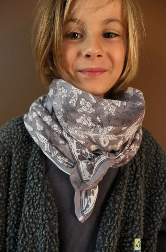 Foulard Adulte Calcutta Grey So family