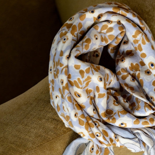 Foulard mon grand indispensable flower seventies - light blue Love Explorers