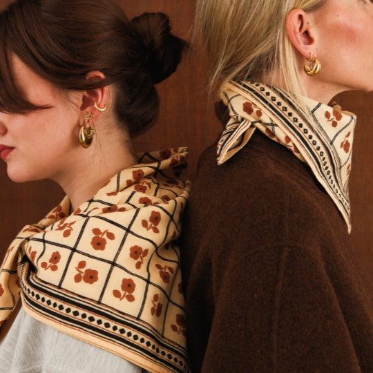 Grand foulard Sister - latte Love Explorers